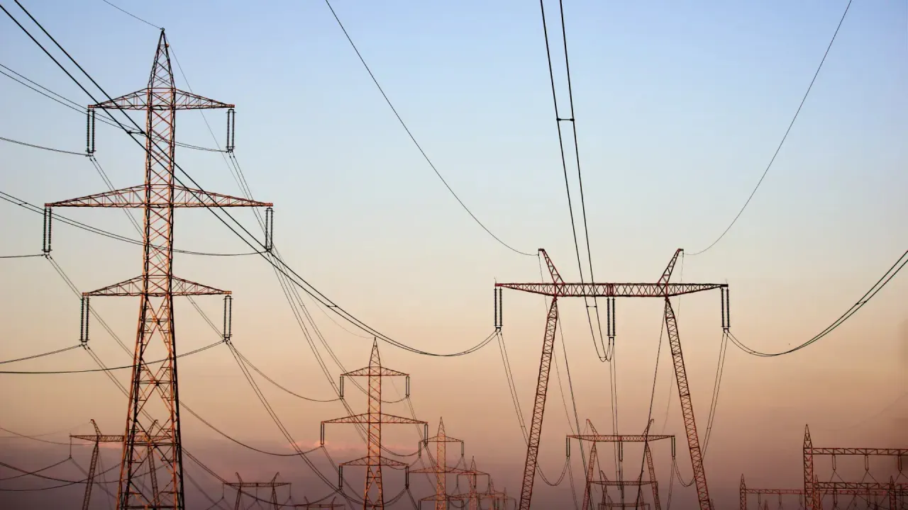 Why investing in infrastructure could build out your portfolio in 2023